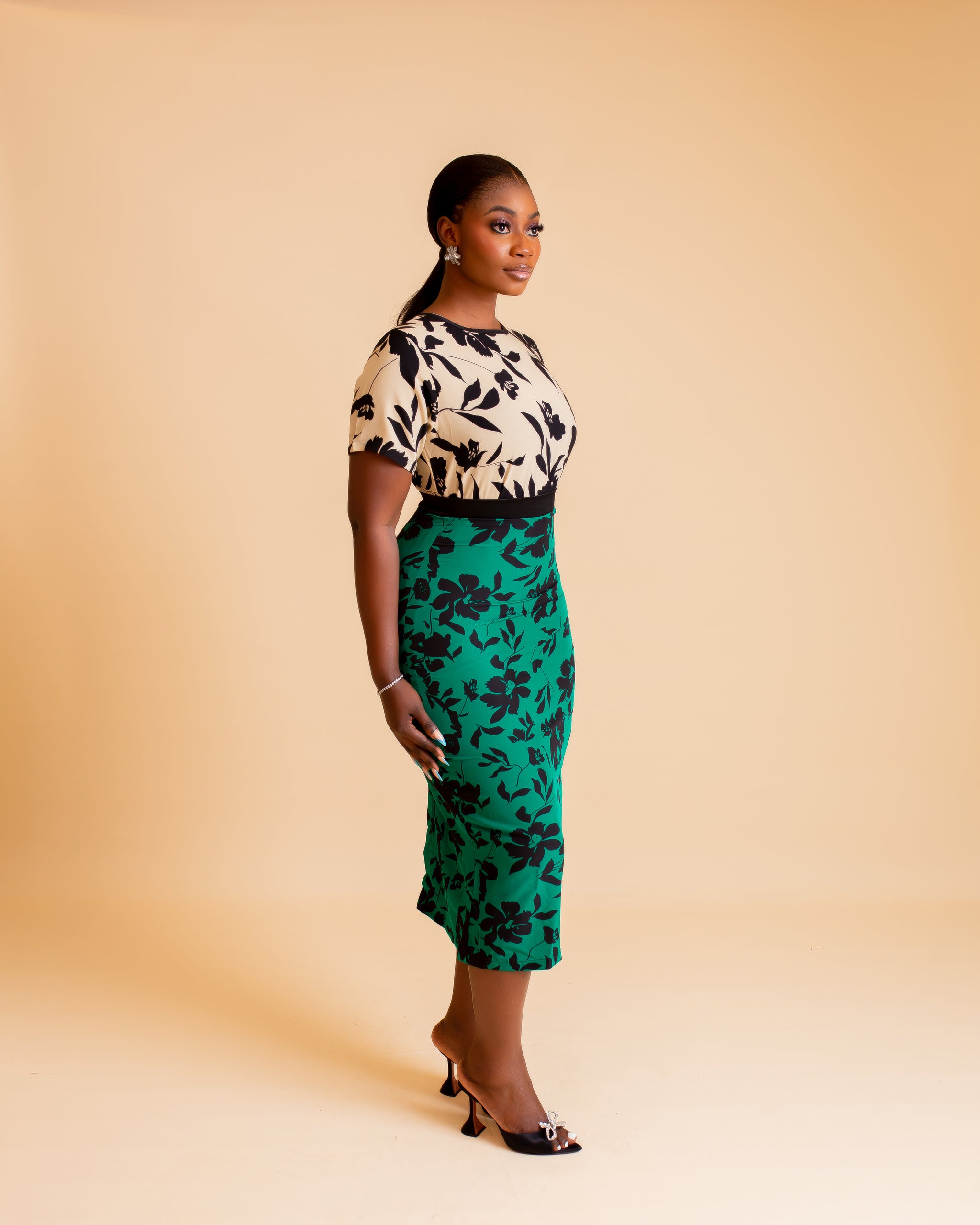 Sheila Skirt Set