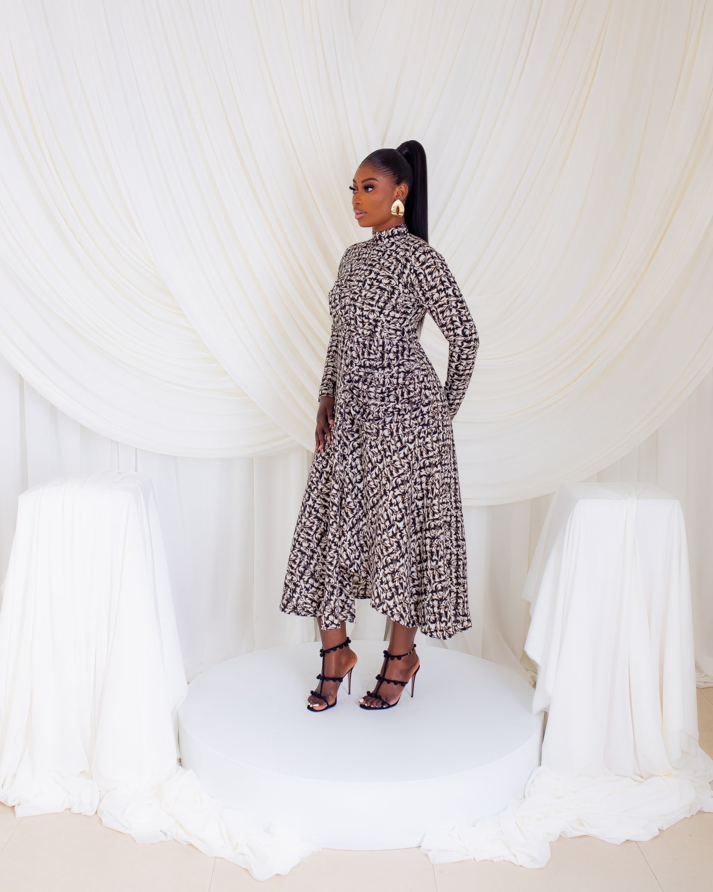 Hazel Dress (Ivory Maze)