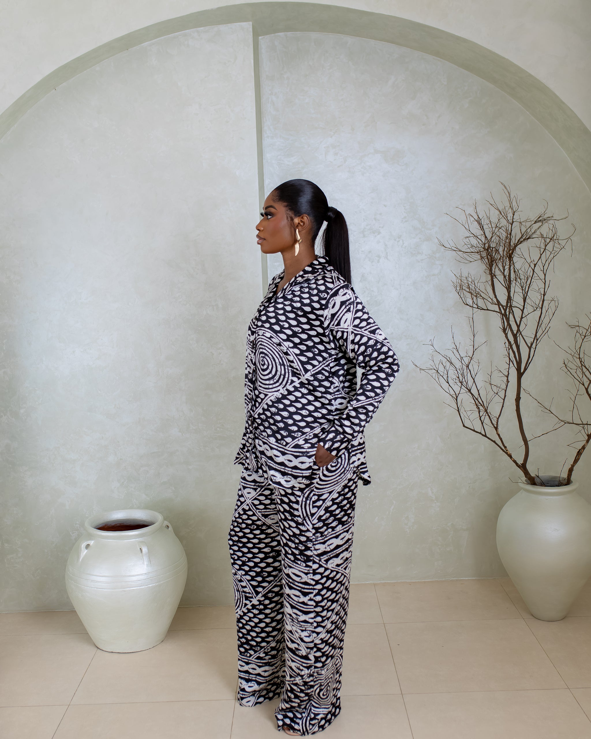 Silk PJ Set (Noir Spiral Print)